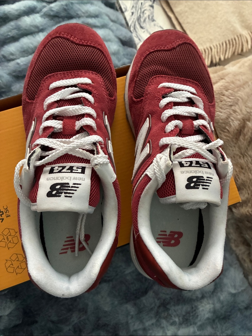 New Balance 574 Women Red and White Lace-Up Sneakers